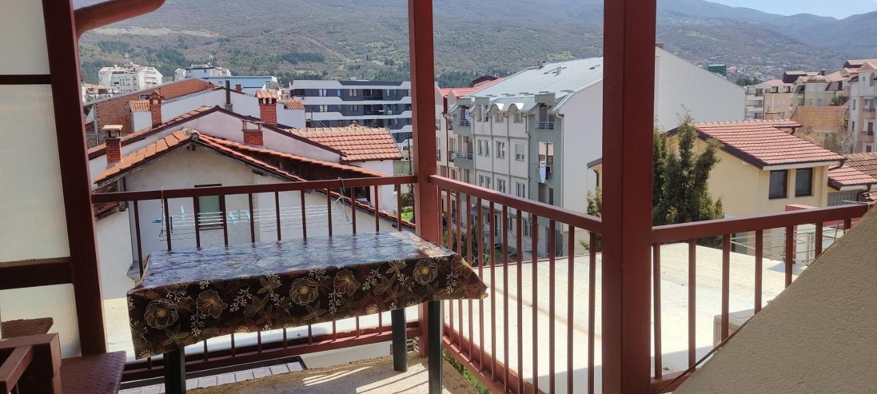 Blue Lake Hostel Охрид Экстерьер фото