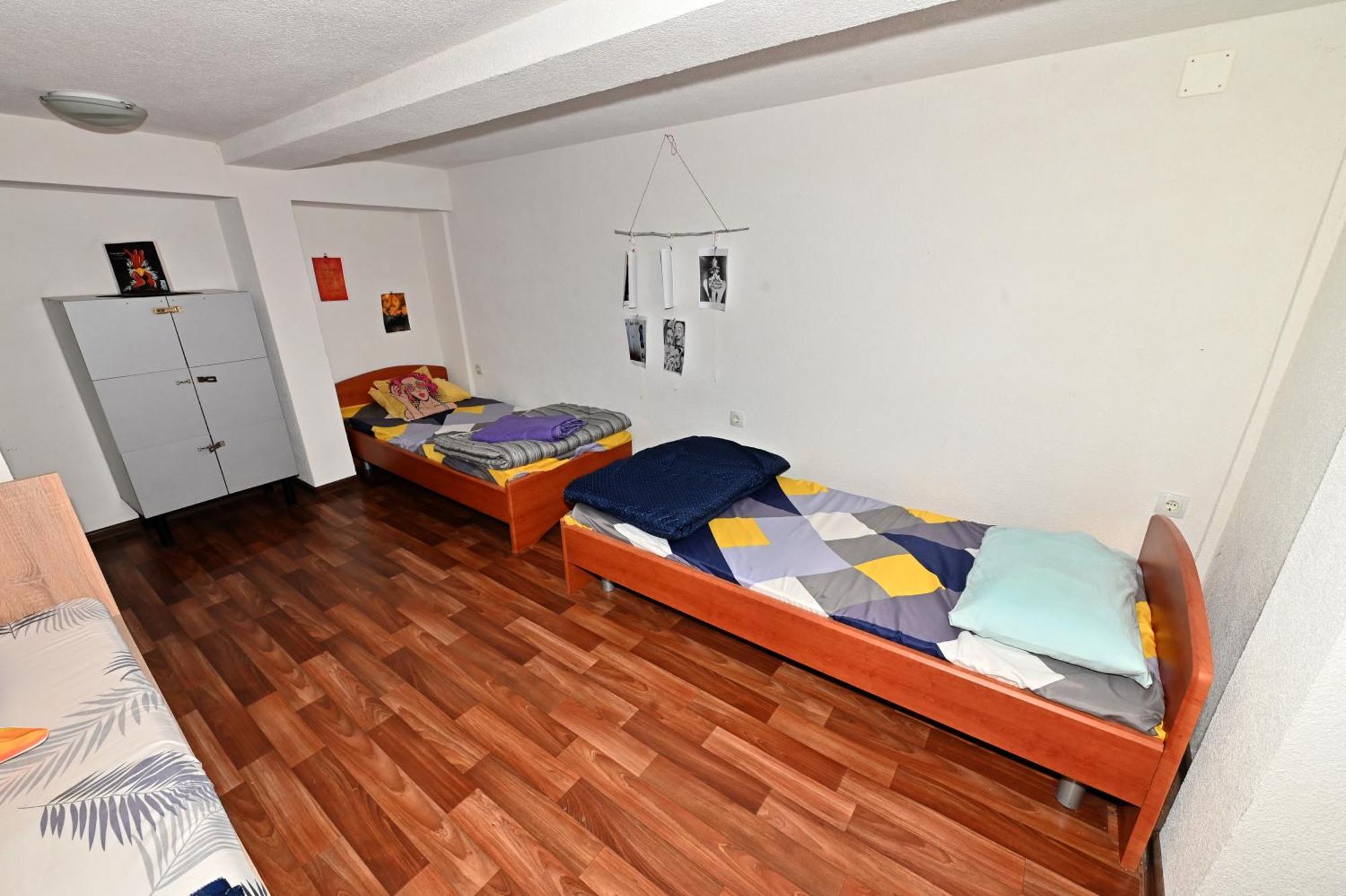 Blue Lake Hostel Охрид Экстерьер фото