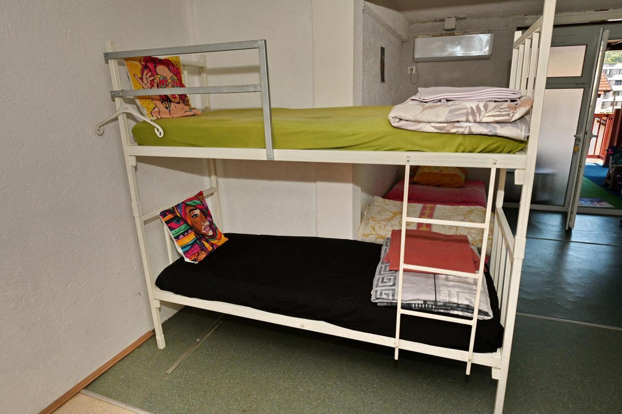 Blue Lake Hostel Охрид Экстерьер фото